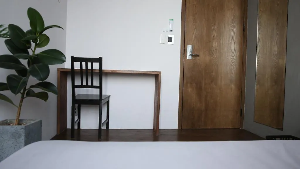 Jstay Guesthouse Gwangalli Beach Busan 2*,  South Korea