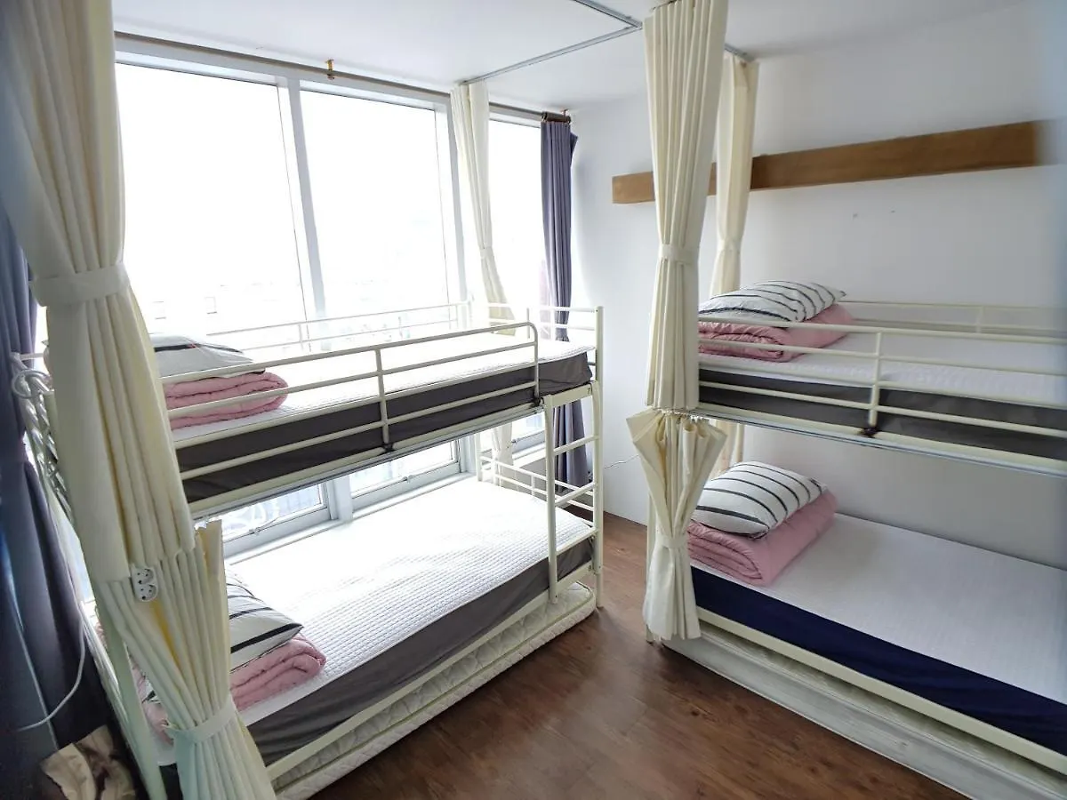 Jstay Guesthouse Gwangalli Beach Busan 2*,