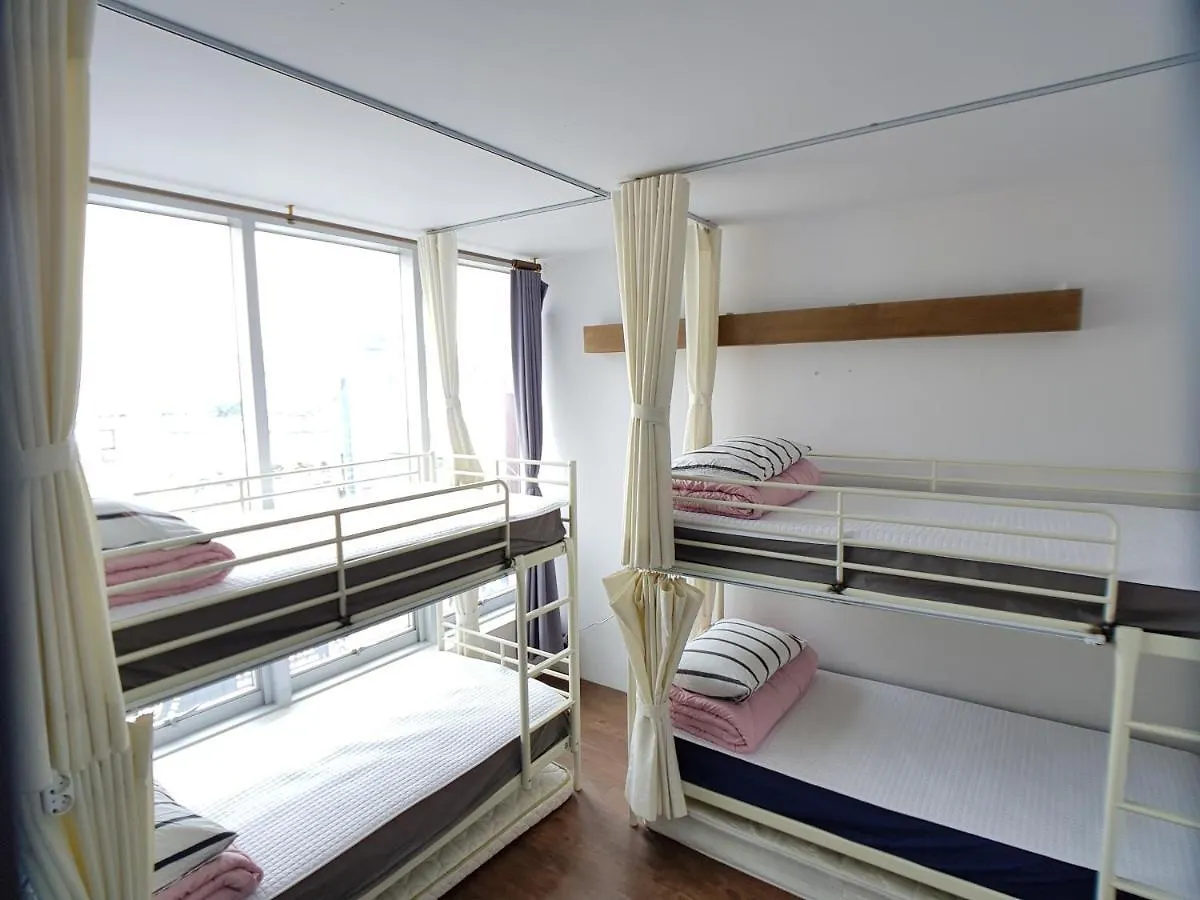 Jstay Guesthouse Gwangalli Beach Busan 2*,  South Korea
